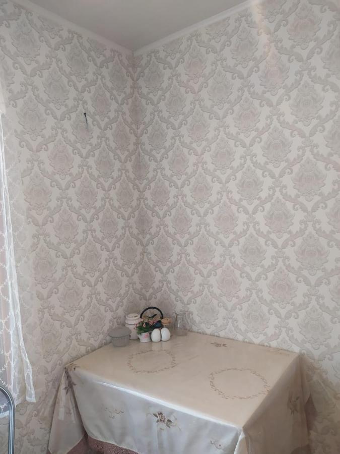 Квартира В Гаграх Διαμέρισμα Εξωτερικό φωτογραφία